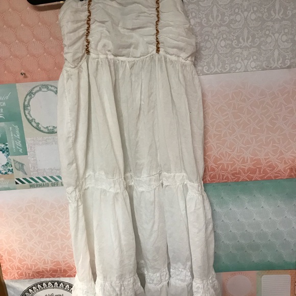 Dress - Picture 4 of 7